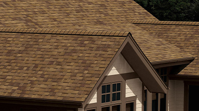 How to Choose a Roofing Contractor for Your Shingle Roof