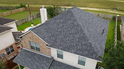 Owens Corning Duration® Onyx Black Roof Photo