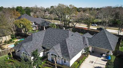 Owens Corning Duration® Onyx Black Roof Photo